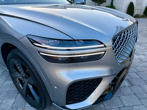 Used 2024 Genesis GV70 3.5T Sport w/ Sport Prestige Package image 29