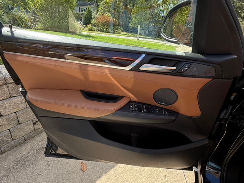 Used 2015 BMW X3 xDrive28i image 17