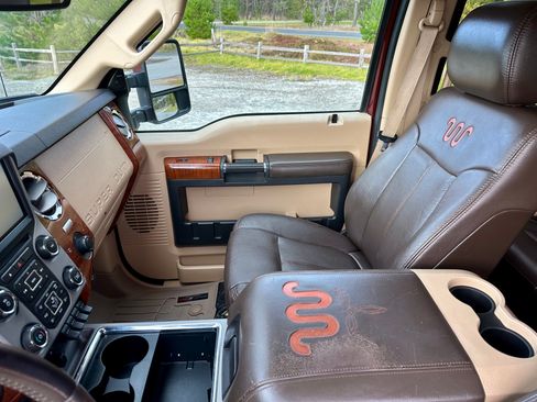 Used 2016 Ford F250 King Ranch w/ FX4 Off-Road Package image 13