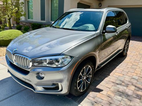 Used 2018 BMW X5 xDrive35i AWD/4WD image 1