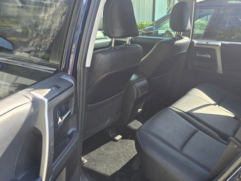 Used 2022 Toyota 4Runner TRD Sport w/ Technology Package image 10