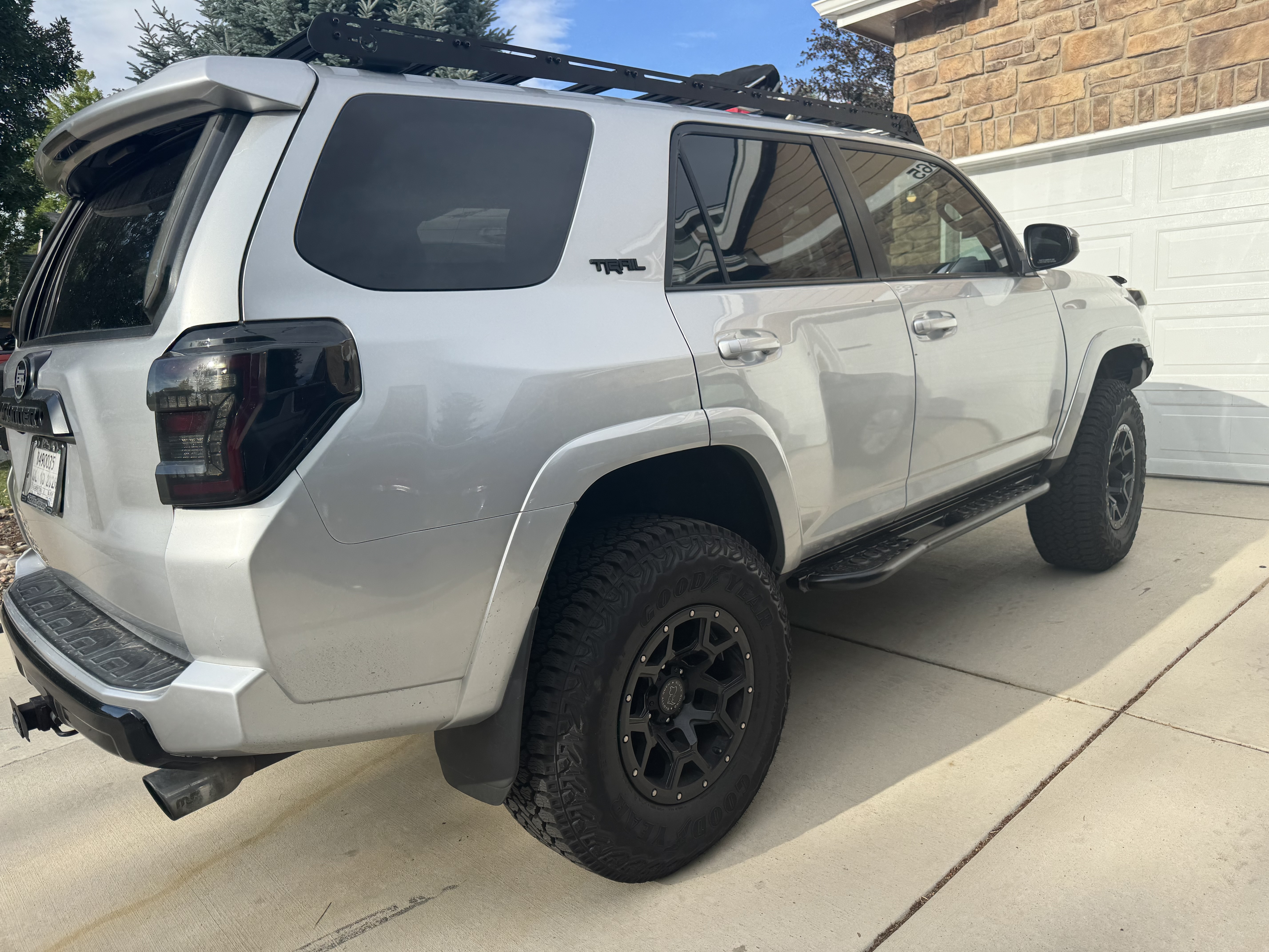Used 2014 Toyota 4Runner Trail AWD/4WD image 1