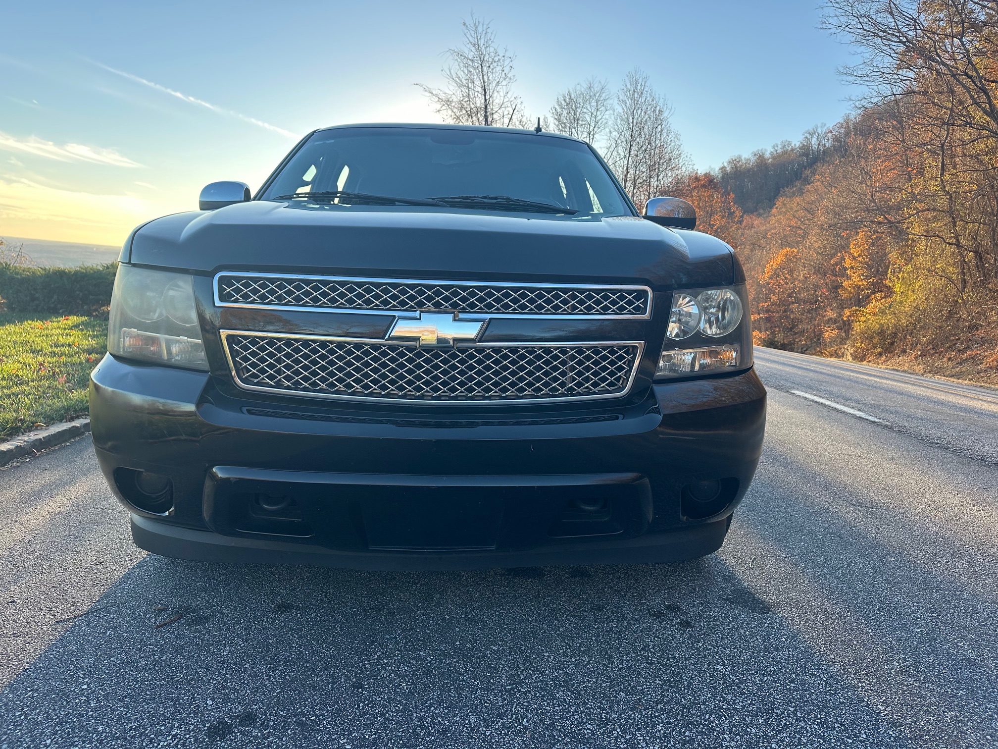 Used 2010 Chevrolet Suburban LS AWD/4WD image 4