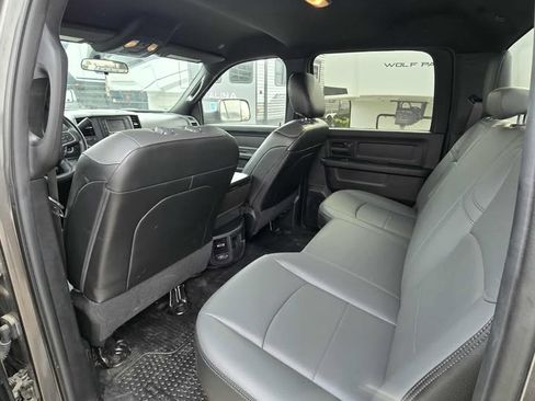 Used 2022 RAM 3500 Tradesman image 10