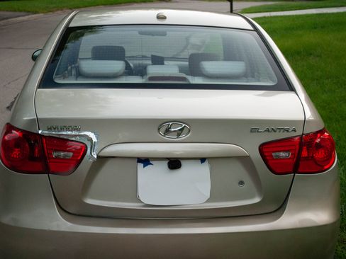 Used 2008 Hyundai Elantra SE image 9
