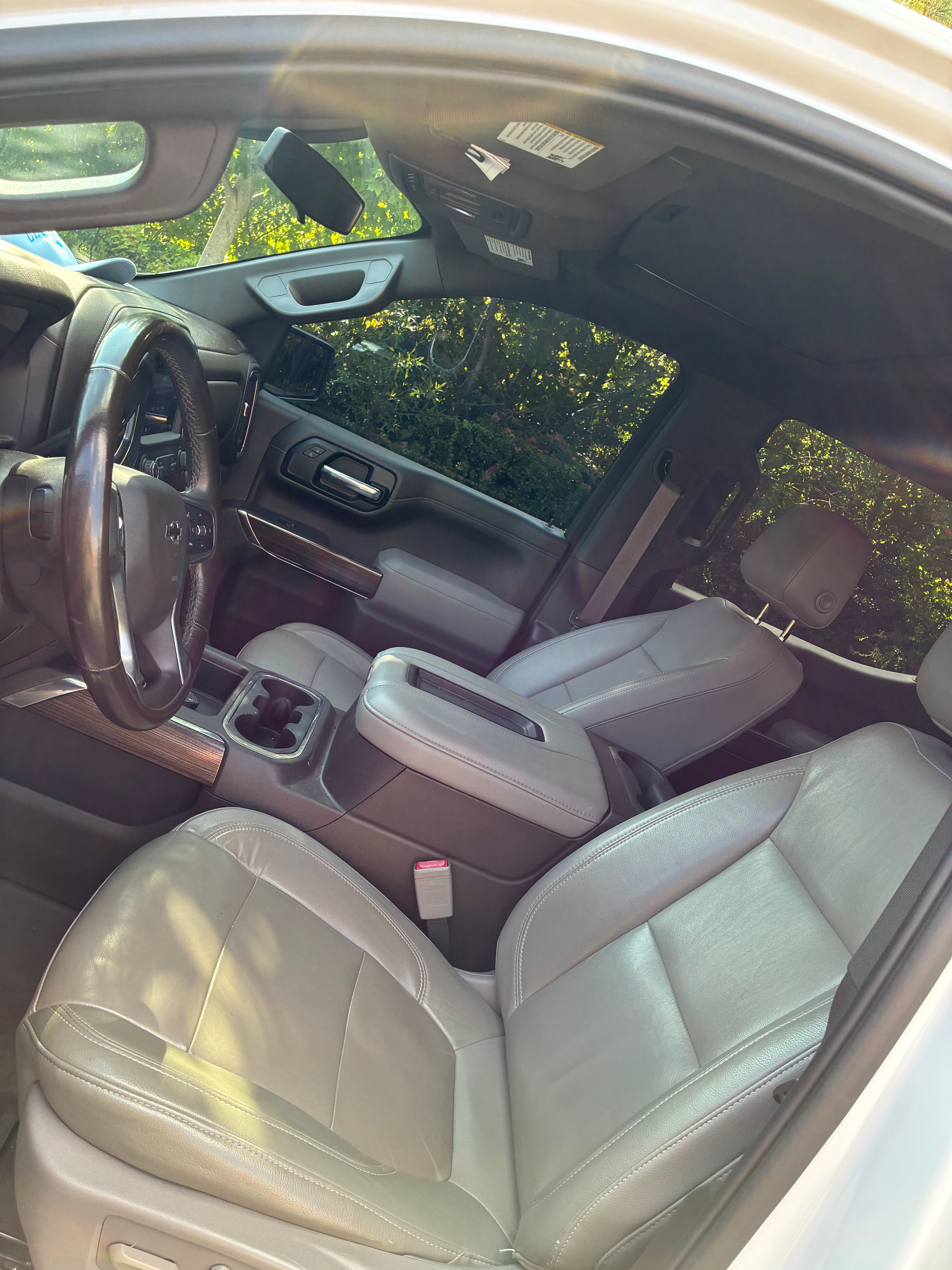Used 2020 Chevrolet Silverado 1500 LT Trail Boss AWD/4WD image 2