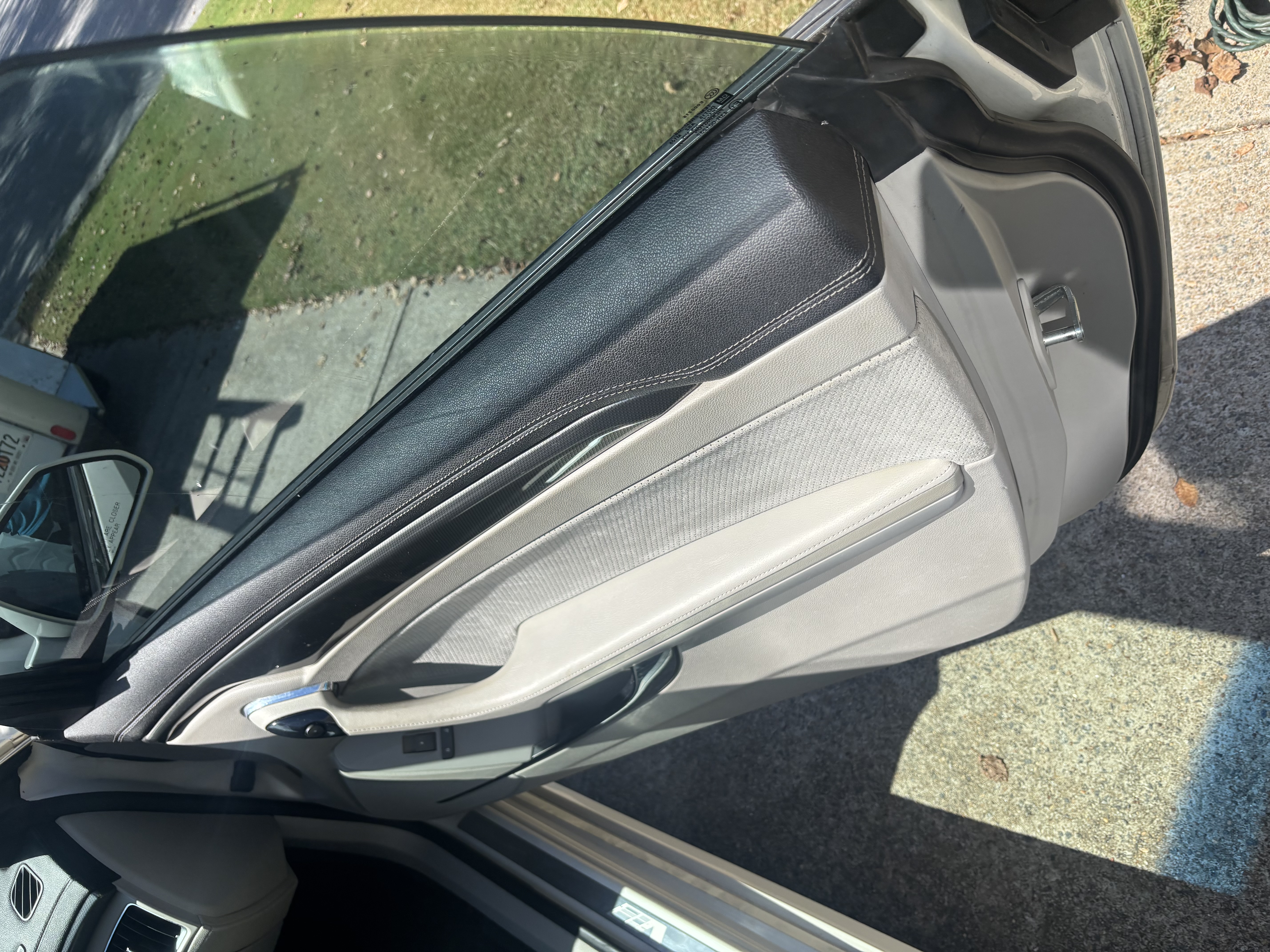 Used 2011 Cadillac CTS V RWD image 8