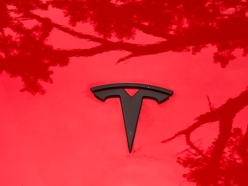 Used 2023 Tesla Model 3 Standard Range RWD image 13
