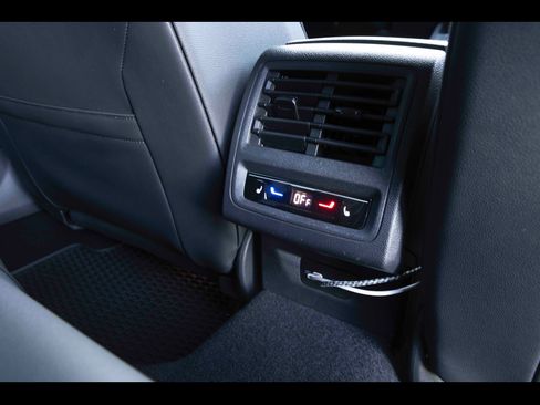 Used 2022 Volkswagen GTI Autobahn image 10