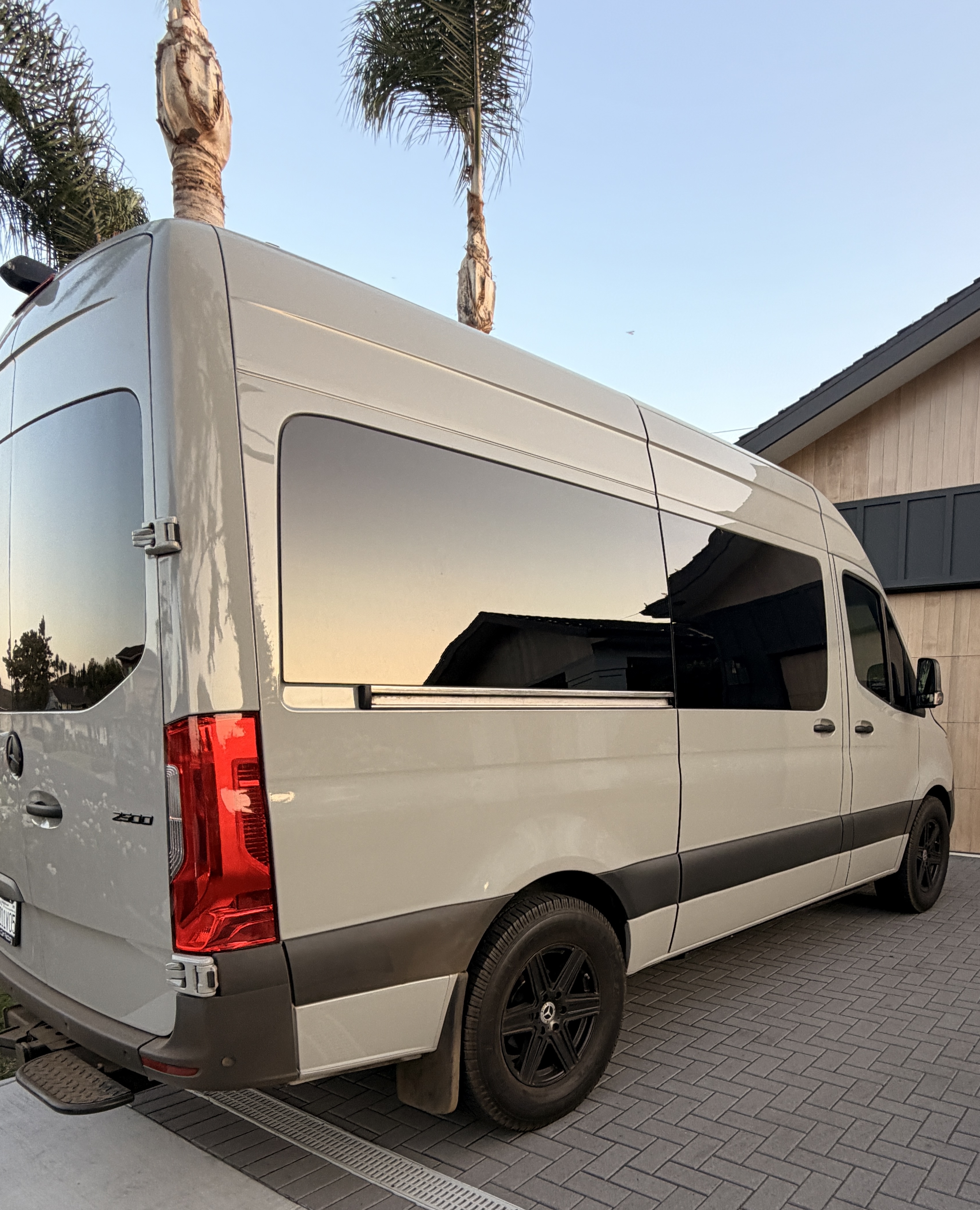 Used 2021 Mercedes-Benz Sprinter 2500 image 15