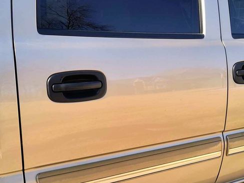 Used 2005 Chevrolet Silverado 1500 LT w/ Light Duty Power Package RWD image 16