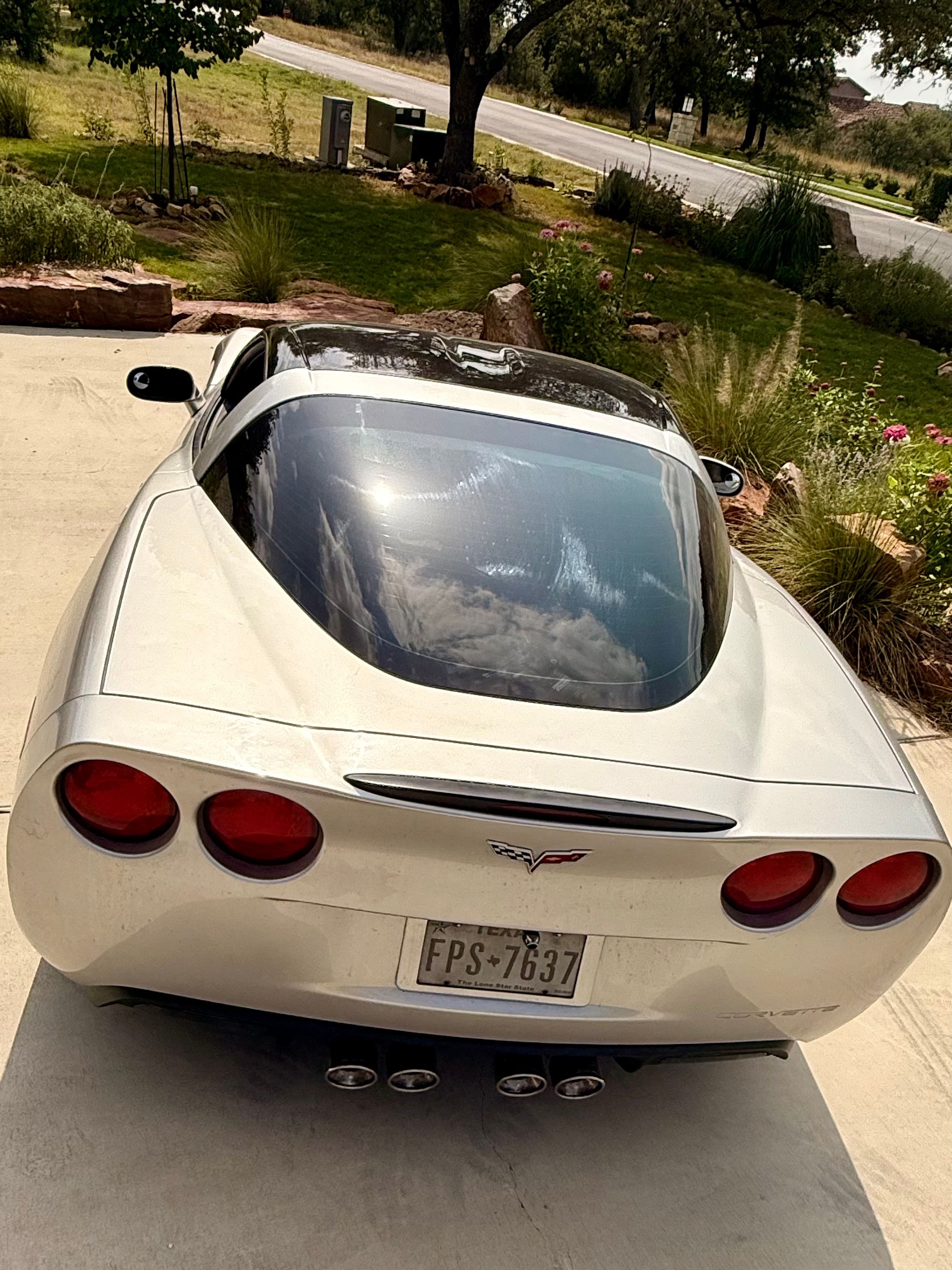 Used 2006 Chevrolet Corvette Coupe w/ Preferred Equipment Group RWD image 5