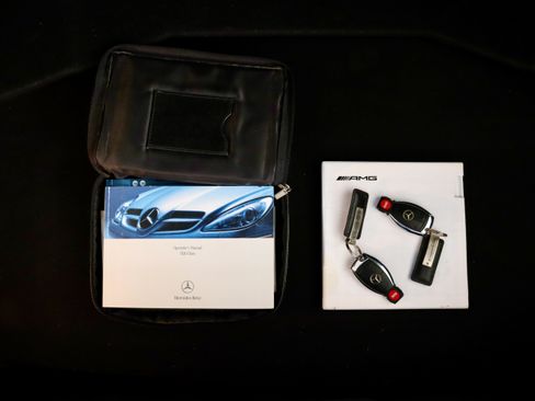 Used 2008 Mercedes-Benz SLK 55 AMG image 29