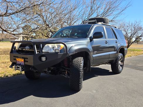 Used 2008 Toyota 4Runner Limited image 4