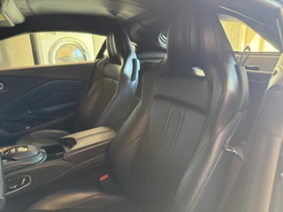 Used 2019 Aston Martin V8 Vantage Coupe RWD image 13