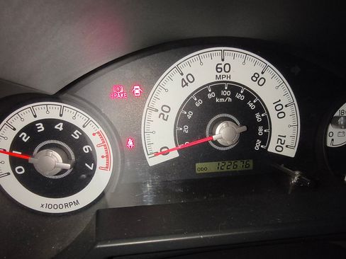 Used 2007 Toyota FJ Cruiser 4WD image 10