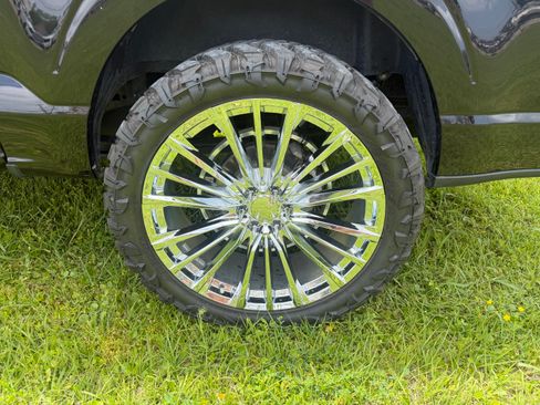 Used 2023 Ford F150 XL w/ Trailer Tow Package image 13