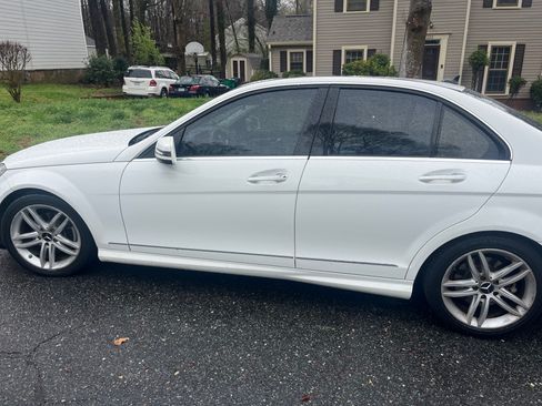 Used 2013 Mercedes-Benz C 250 Sedan image 14