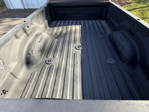 Used 2017 RAM 2500 Tradesman w/ Chrome Appearance Group AWD/4WD image 6