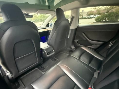 Used 2022 Tesla Model 3 RWD image 18