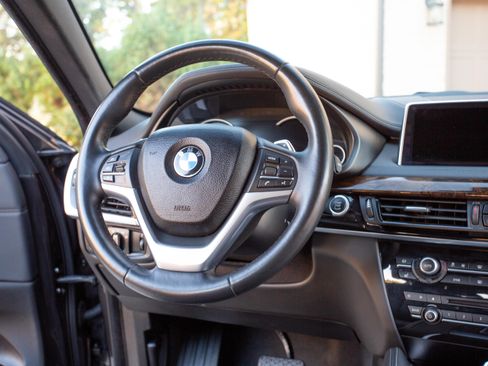 Used 2018 BMW X6 xDrive35i image 11