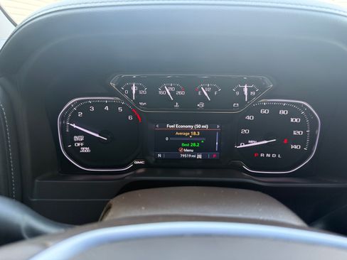 Used 2020 GMC Sierra 1500 SLE w/ SLE Value Package AWD/4WD image 19