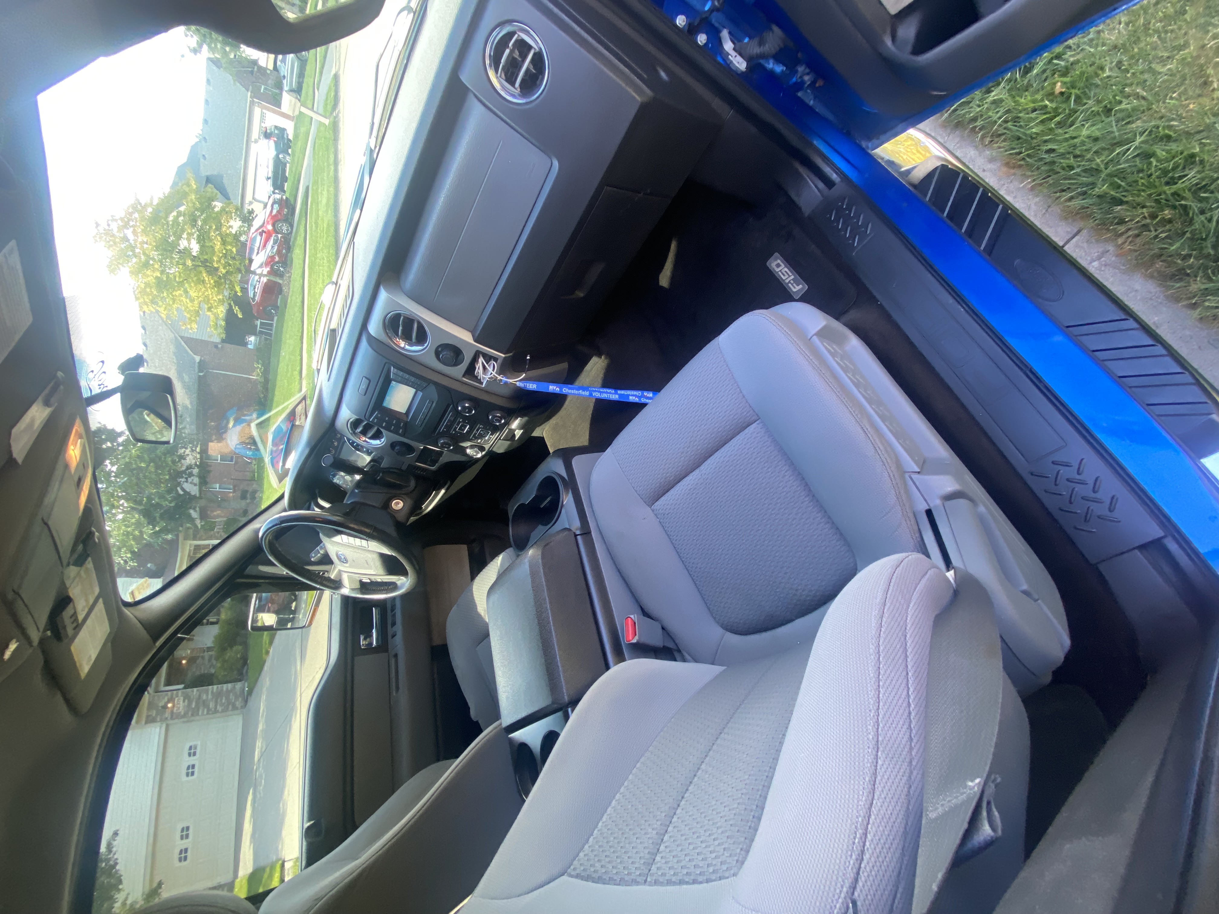 Used 2013 Ford F150 XLT w/ Luxury Equipment Group RWD image 4