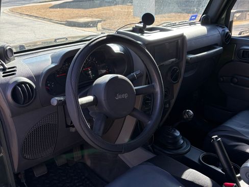 Used 2007 Jeep Wrangler X image 6