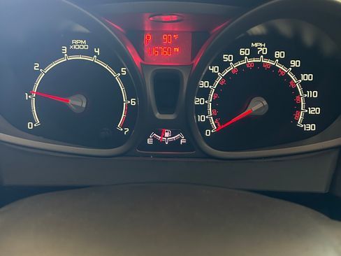 Used 2012 Ford Fiesta SE FWD image 15