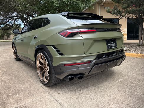 Used 2024 Lamborghini Urus Performante image 4