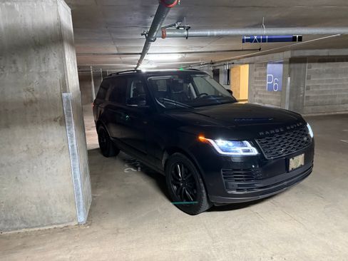 Used 2020 Land Rover Range Rover image 5
