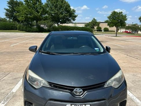 Used 2015 Toyota Corolla LE image 15