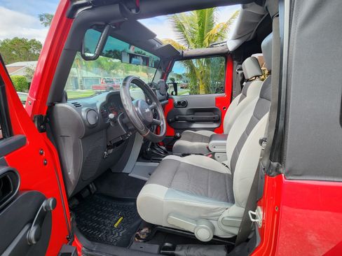 Used 2007 Jeep Wrangler X image 10