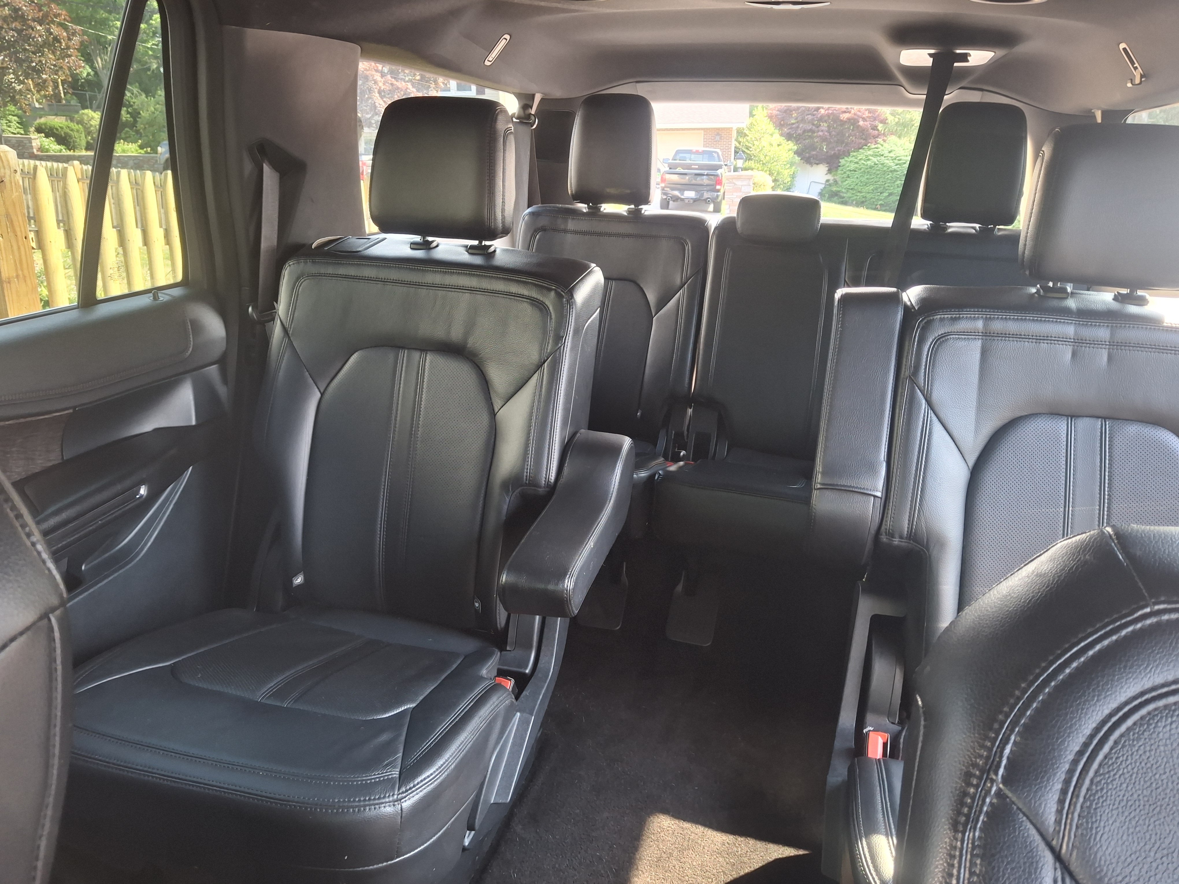 Used 2018 Ford Expedition Max Limited AWD/4WD image 6
