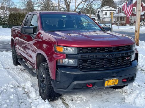 Used 2020 Chevrolet Silverado 1500 Custom Trail Boss w/ Custom Convenience Package image 9
