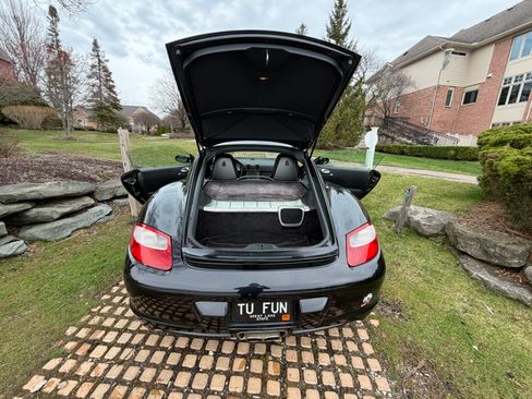 Used 2006 Porsche Cayman S image 8