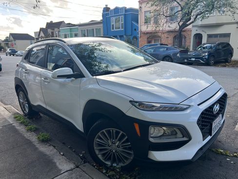 Used 2021 Hyundai Kona SEL w/ Cargo Package image 4