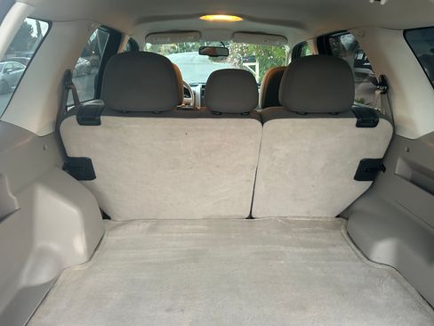 Used 2010 Ford Escape XLS FWD image 16