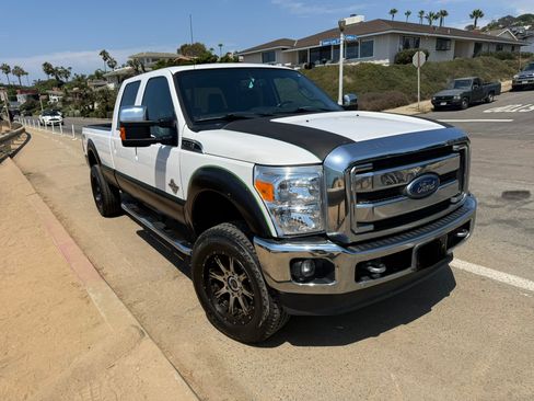 Used 2014 Ford F350 Lariat w/ Lariat Ultimate Package AWD/4WD image 2