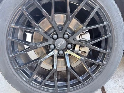 Used 2019 Audi Q7 3.0T Prestige w/ Prestige Package image 18