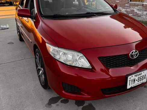 Used 2009 Toyota Corolla LE image 2