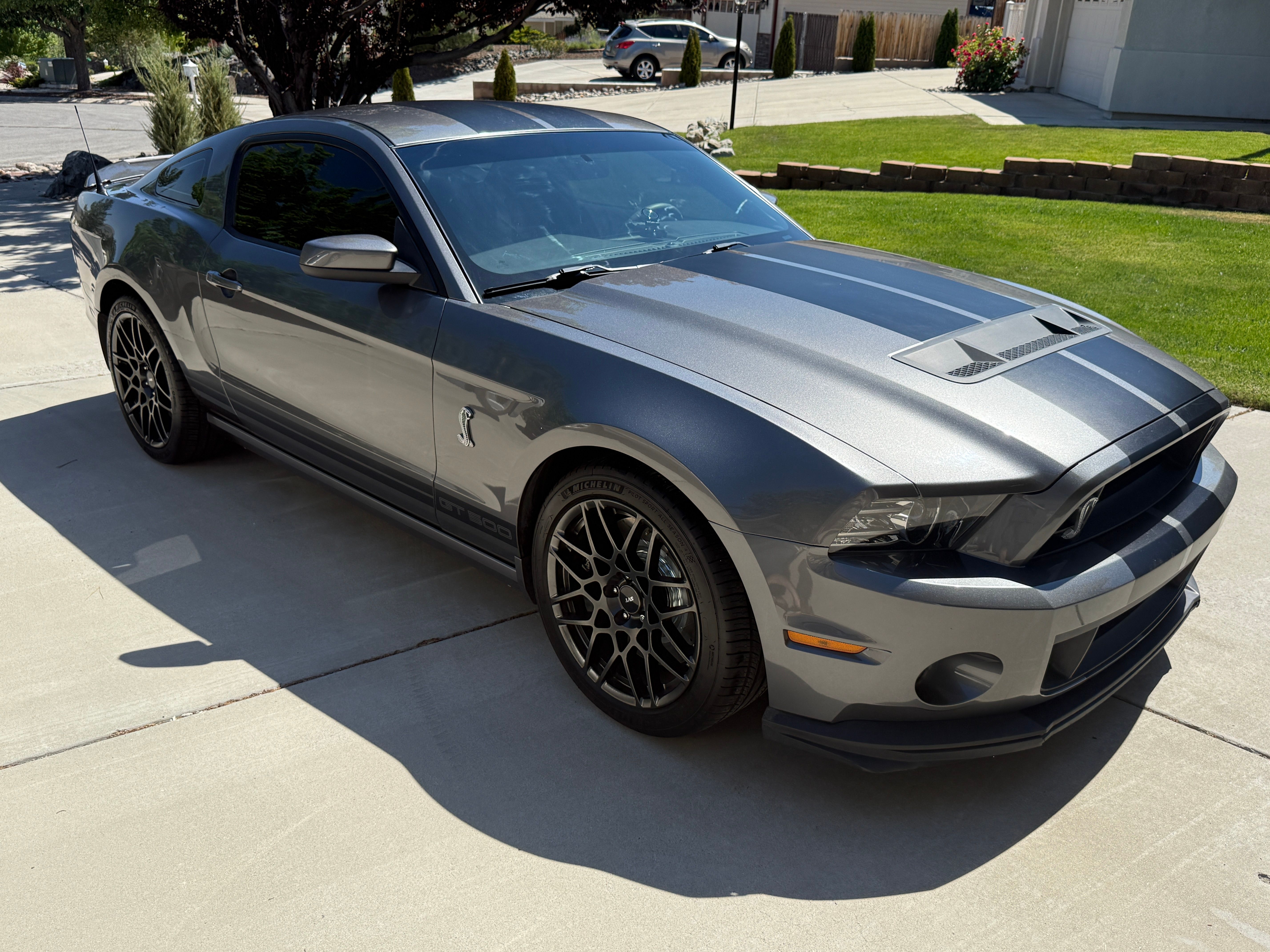 Used 2013 Ford Mustang Shelby GT500 RWD image 4
