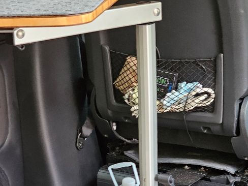 Used 2022 Mercedes-Benz Sprinter 2500 image 22