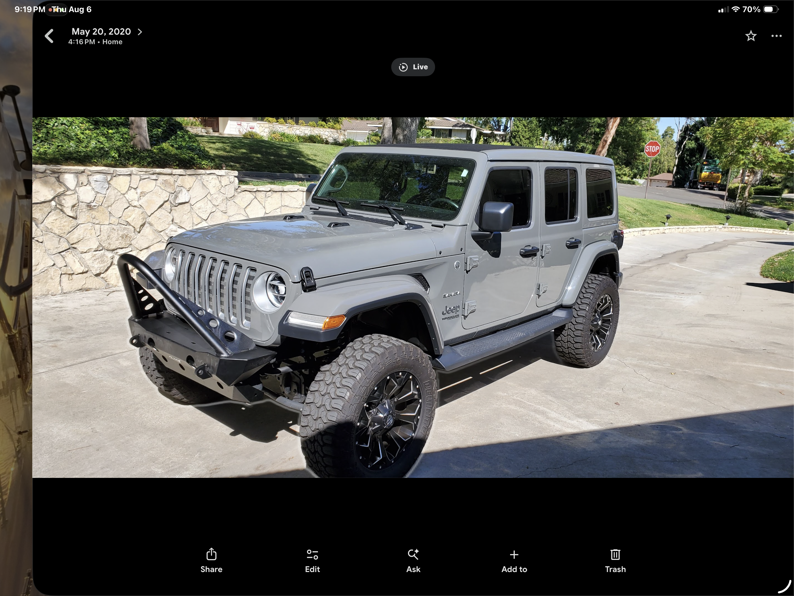Used 2019 Jeep Wrangler Unlimited Sahara AWD/4WD image 11
