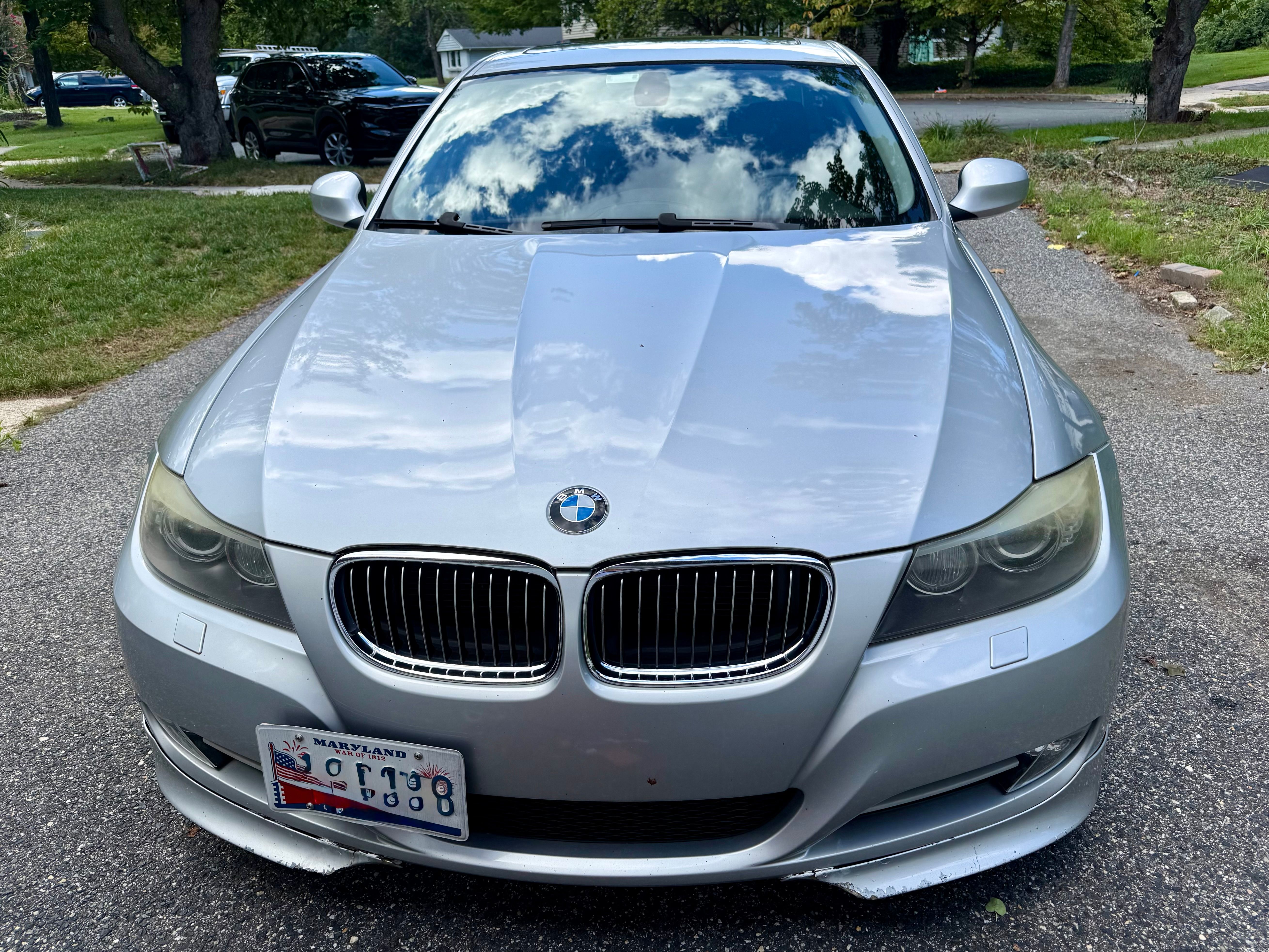 Used 2009 BMW 335i xDrive Sedan AWD/4WD image 8