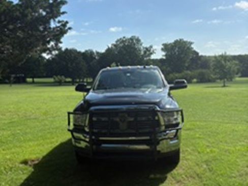 Used 2016 RAM 3500 Big Horn AWD/4WD image 11
