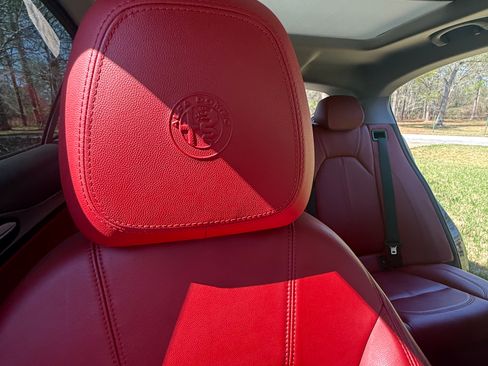 Used 2019 Alfa Romeo Stelvio Sport w/ Quick Order Package 22J Sport image 6