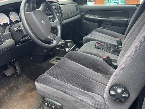 Used 2004 Dodge Ram 1500 Truck SLT w/ Sport Appearance Group image 6