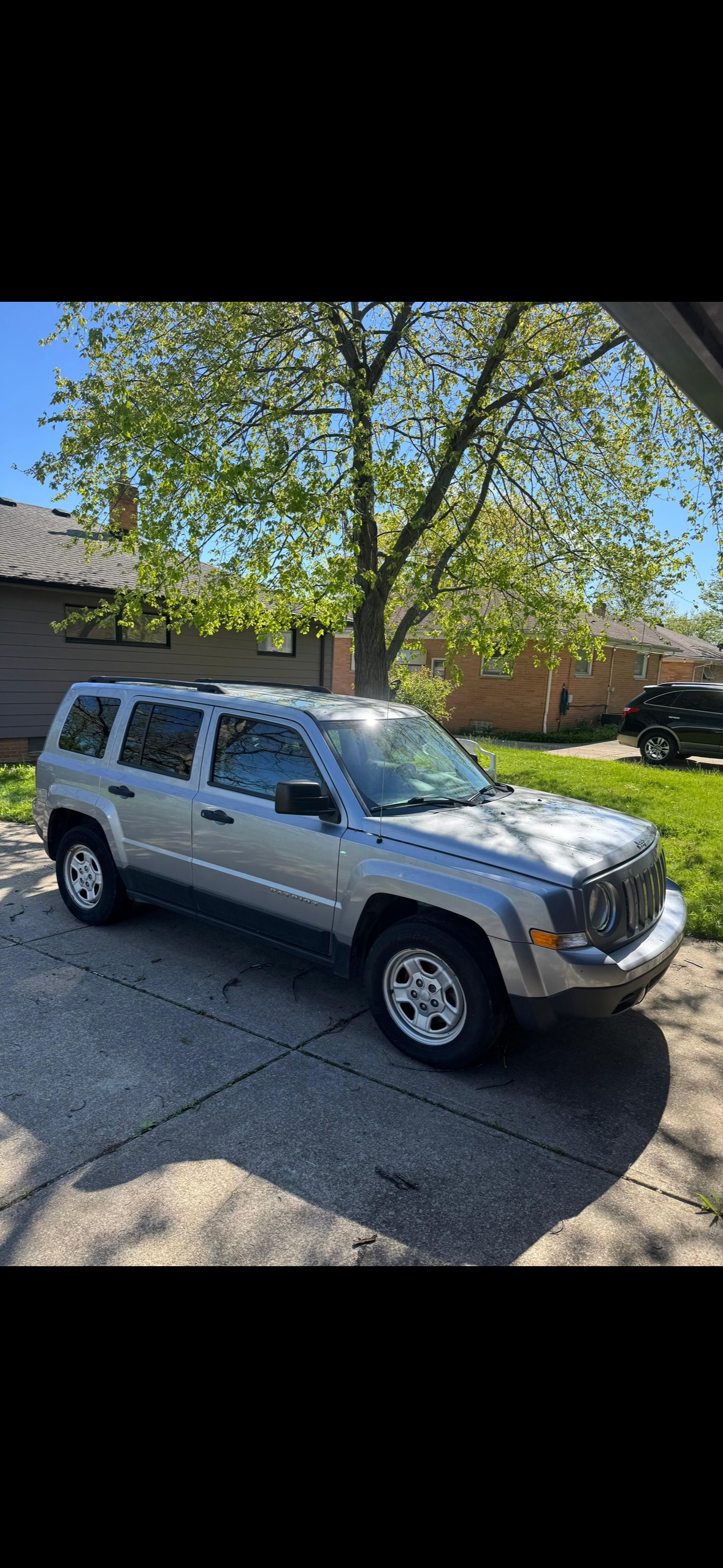 Used 2017 Jeep Patriot Sport FWD image 2