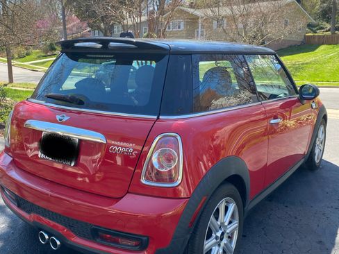 Used 2013 MINI Cooper S image 9